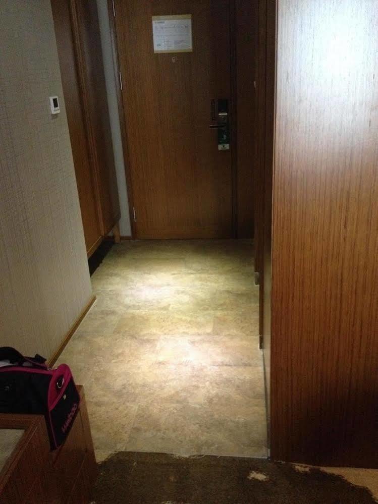 Yannian Lanjing Hotel - Changsha Bagian luar foto